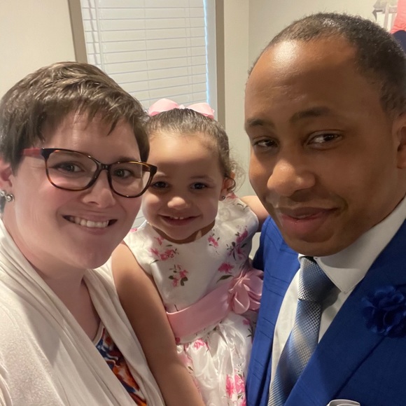 Meet your Posher, Gabe - Picture 8 of 16